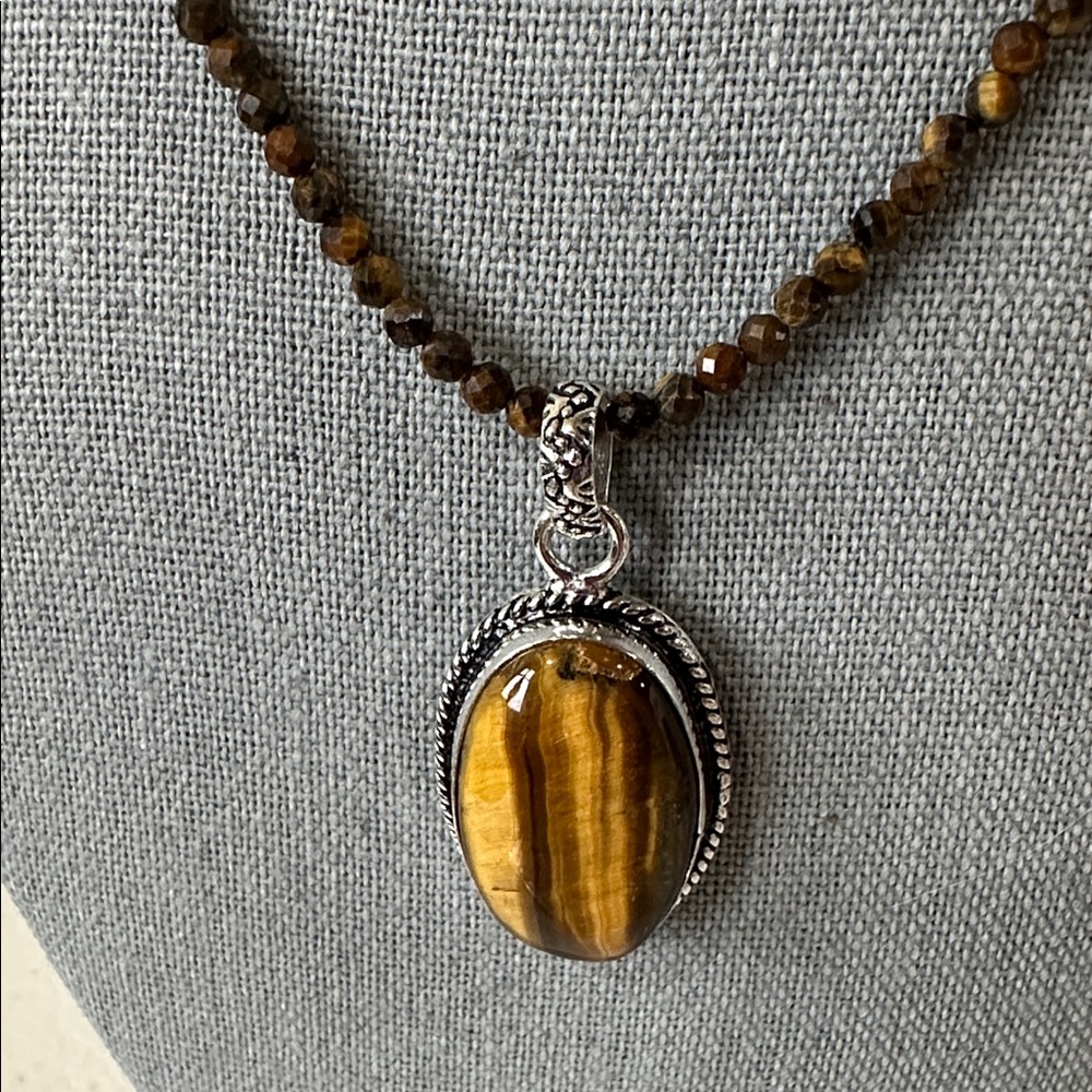 Genuine Tiger’s Eye Silver Plated Pendant and Tiger’s Eye Beaded Necklace - Picture 6 of 12